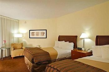 Stayable Select Hotel