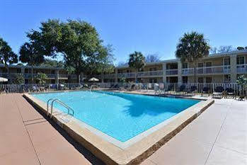 Hotel Drury & 3*