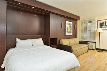 Hotel Drury & 3*