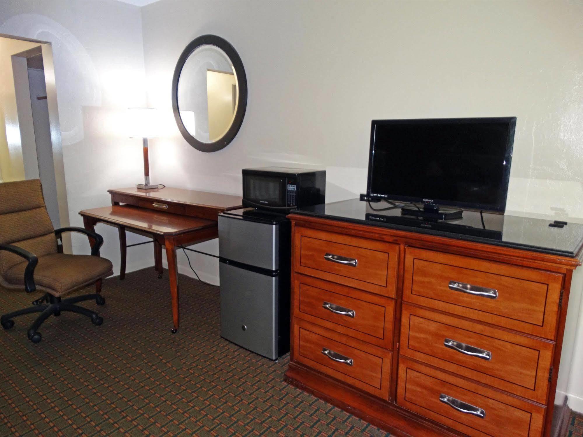 America's Best Value - Motel Gainesville