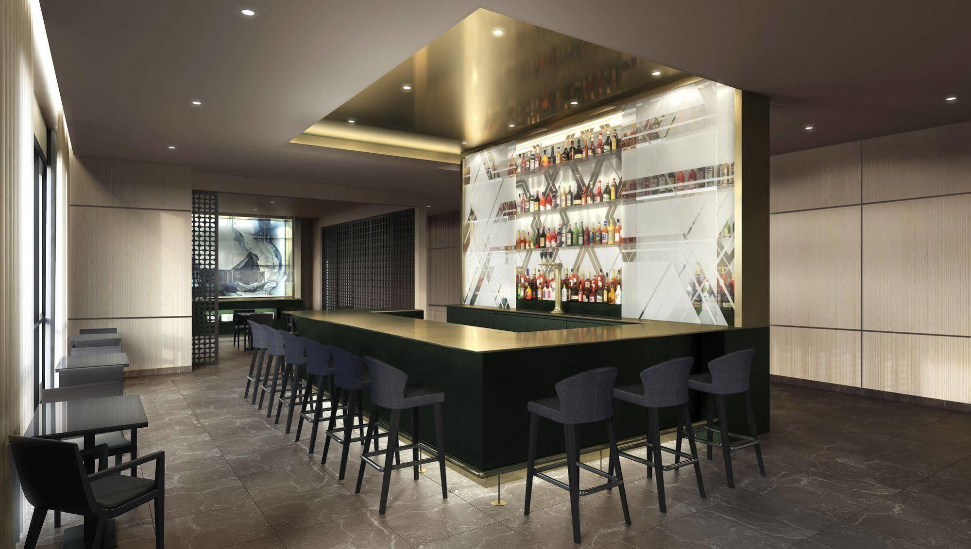 Hotel Ac By Marriott Downtown 4*