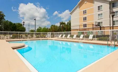 Hotel Homewood By Hilton Gainesville