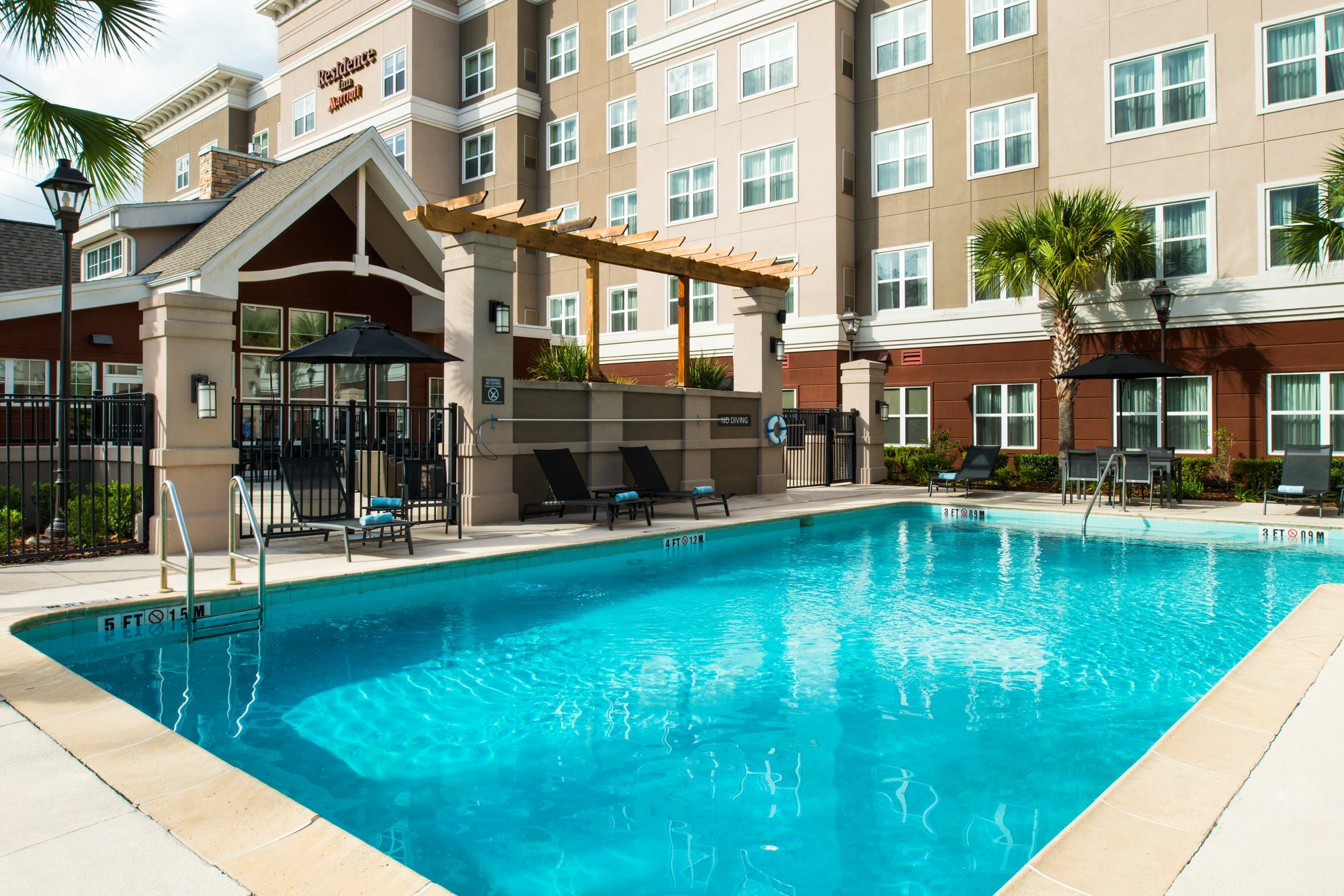 Hotel By Marriott I-75 Gainesville